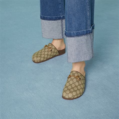 gucci horsebit leather slipper sizing|Gucci chewbacca slippers.